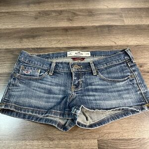Hollister Women's Classic Blue Jean Shorts
